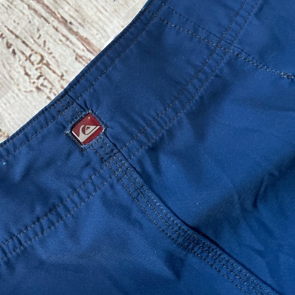 Quicksilver Mens NFL New England Patriots Swim Trunks Board Shorts Bathing Suit - Picture 4 of 10